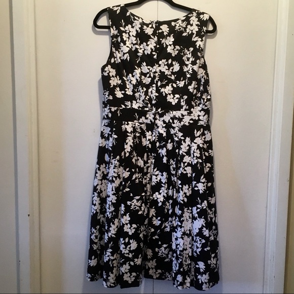 Timeless by Vanessa Tong Fit & Flare Dress - Picture 7 of 8